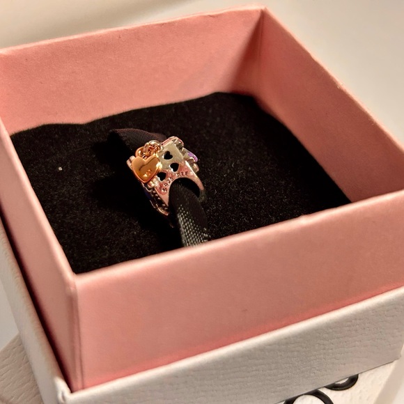 Pandora Disney “Stitch & Angel” Charm - Picture 6 of 6